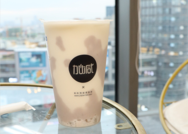 大红鹰娱乐茶饮：奶茶店营业额的提升可以从哪些方面入手